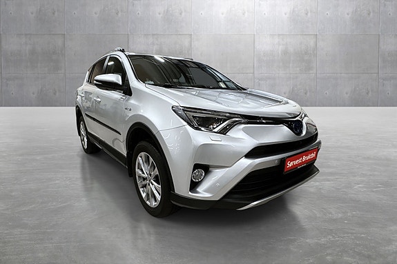 Toyota RAV4 7 of 20