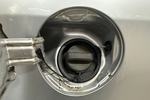 Toyota RAV4 9 of 20