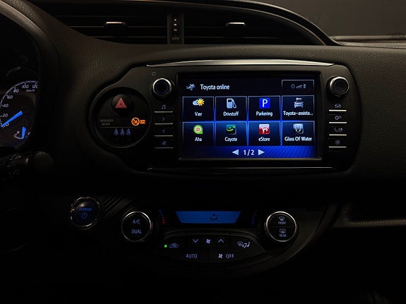 Toyota Yaris 29 of 30