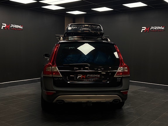 Volvo XC70 9 of 30