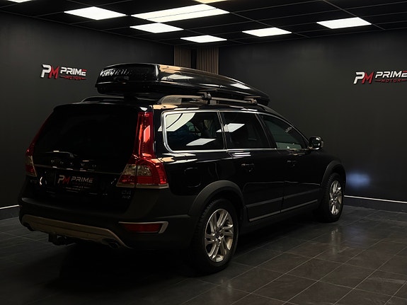 Volvo XC70 13 of 30