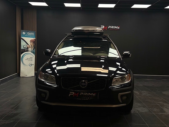 Volvo XC70 16 of 30