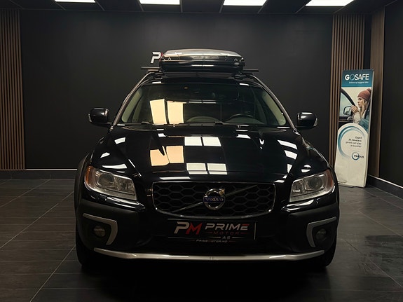 Volvo XC70 12 of 30