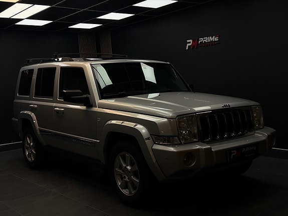 Jeep Commander 8 of 28