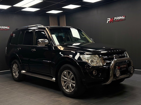 Mitsubishi Pajero 5 of 30