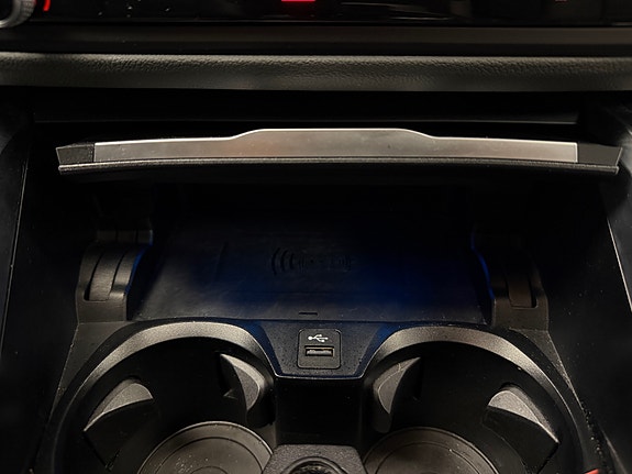 BMW i4 27 of 30