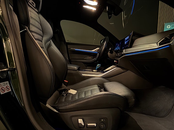 BMW i4 25 of 30
