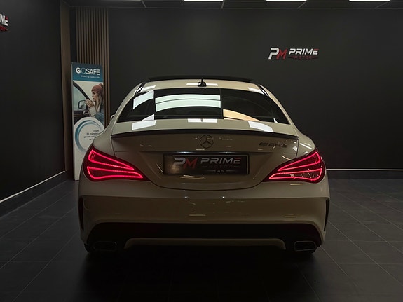 Mercedes-Benz CLA180 21 of 30