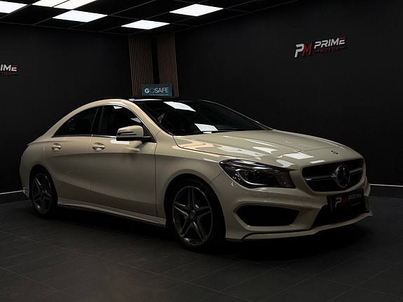 Mercedes-Benz CLA180 4 of 30