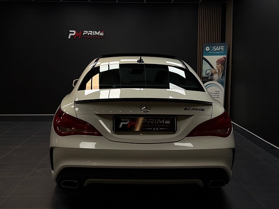 Mercedes-Benz CLA180 17 of 30