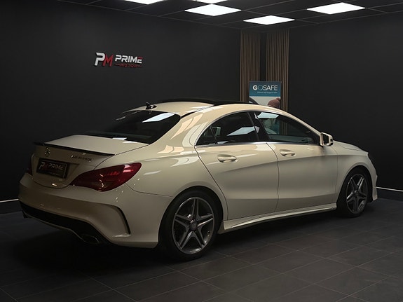 Mercedes-Benz CLA180 14 of 30