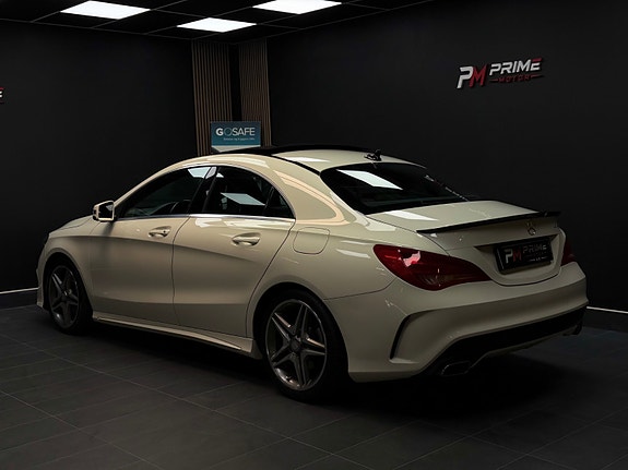 Mercedes-Benz CLA180 12 of 30