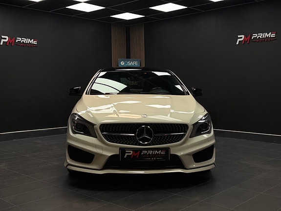 Mercedes-Benz CLA220 11 of 30