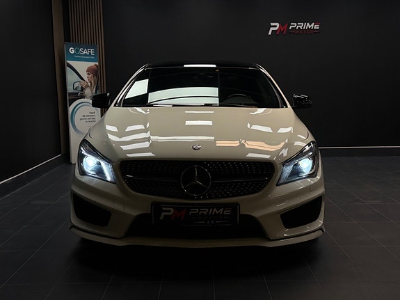 Mercedes-Benz CLA220 14 of 30