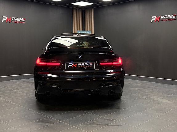 BMW 330e 19 of 30