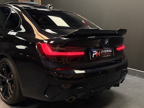 BMW 330e 21 of 30