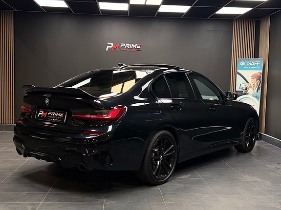 BMW 330e 9 of 30