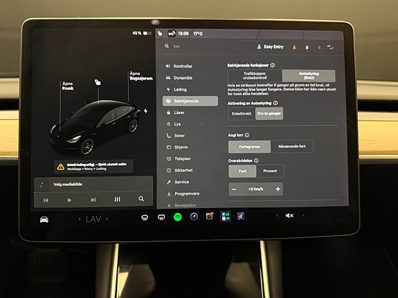 Tesla Model 3 26 of 30