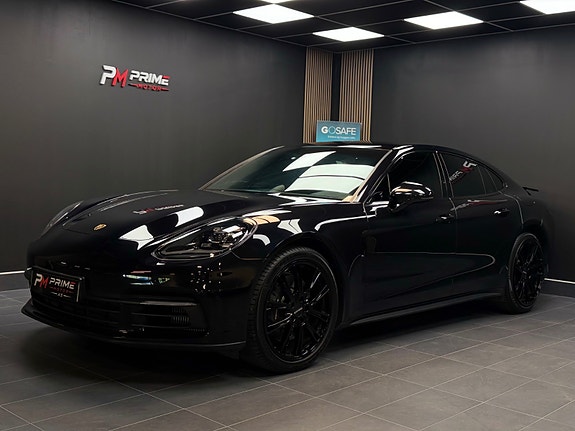 Porsche Panamera 4 6 of 30