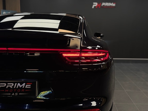 Porsche Panamera 4 23 of 30
