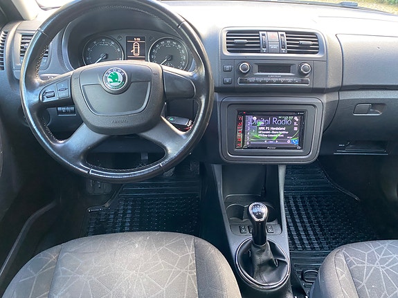 Skoda Fabia 10 of 12