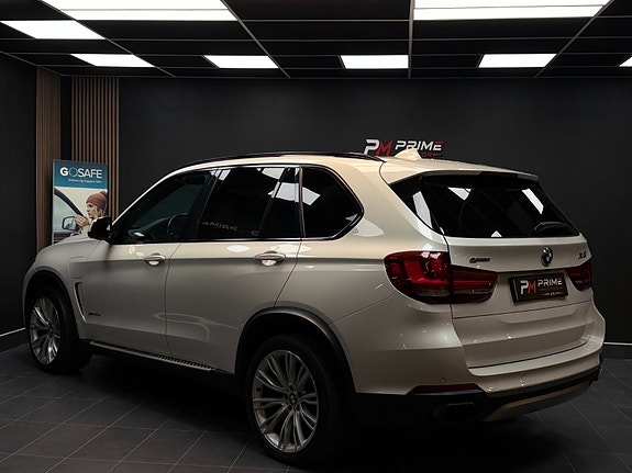 BMW X5 8 of 30