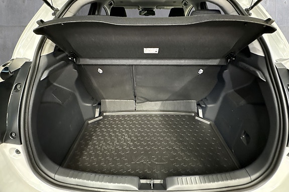 Toyota Yaris 17 of 19