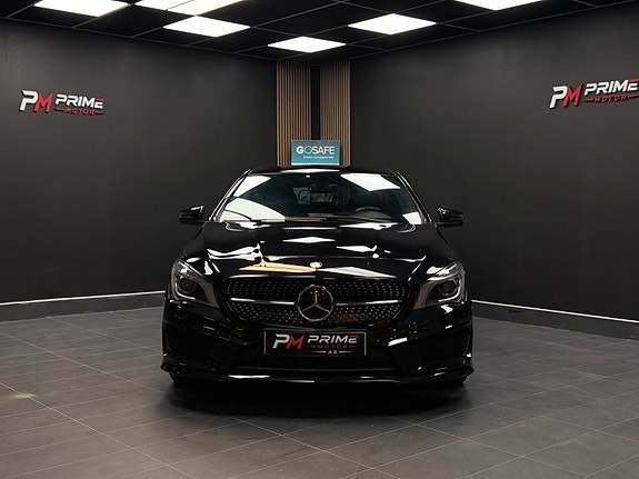 Mercedes-Benz CLA250 17 of 30