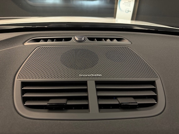 Polestar 2 30 of 30