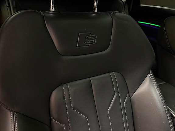 Audi e-tron 25 of 30