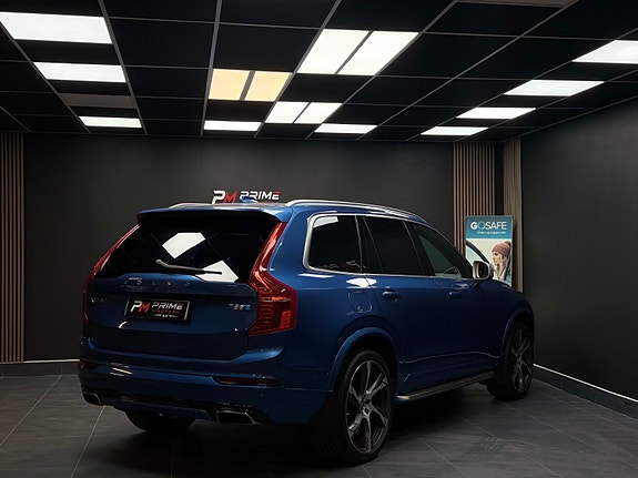 Volvo XC90 3 of 30