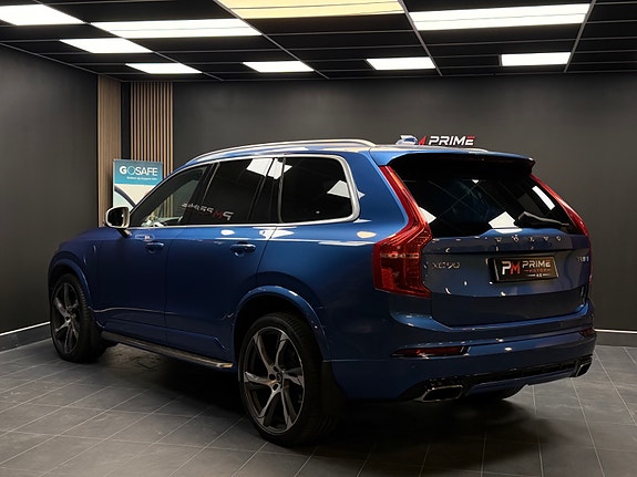 Volvo XC90 8 of 30