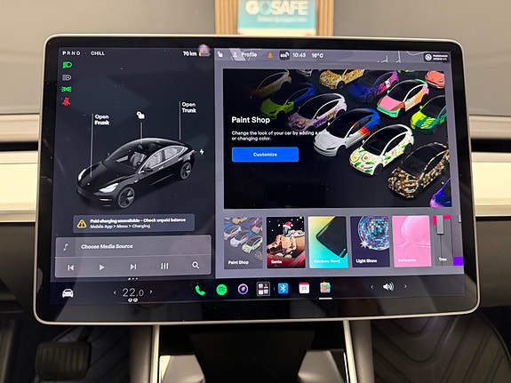 Tesla Model 3 28 of 30