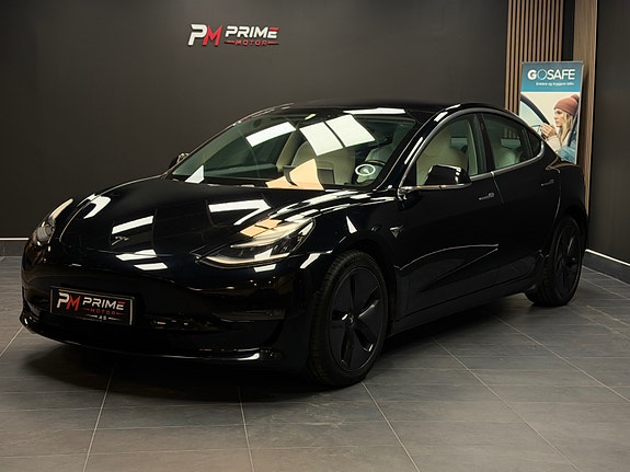 Tesla Model 3 2 of 30