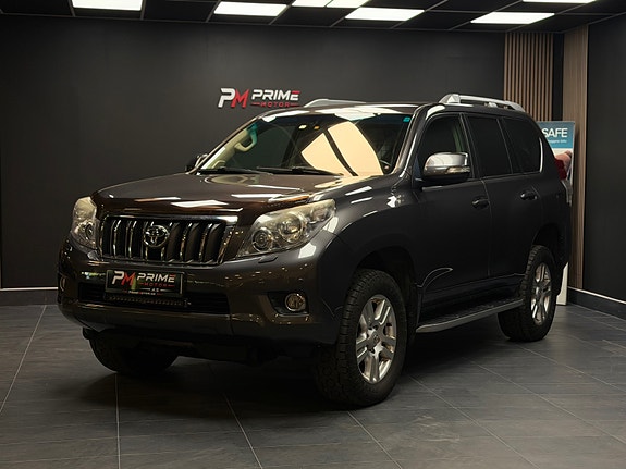 Toyota Land Cruiser 11 of 30