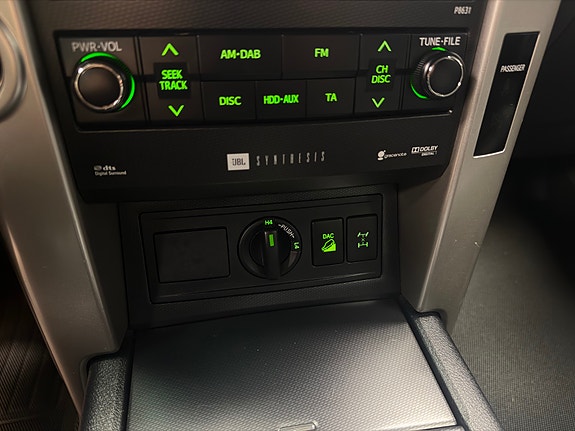 Toyota Land Cruiser 20 of 30