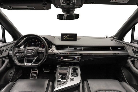 Audi SQ7 18 of 30