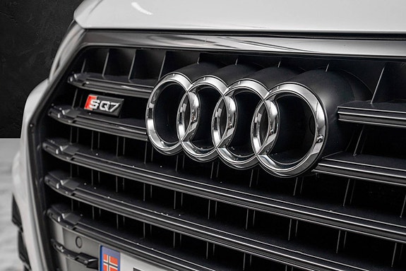Audi SQ7 7 of 30