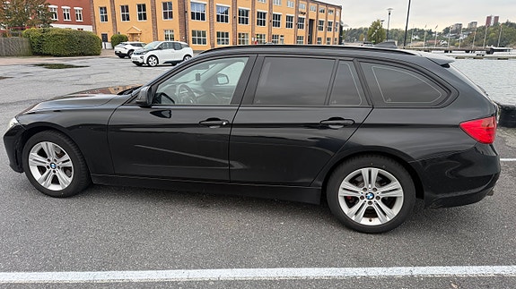 BMW 320d 7 of 19