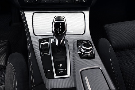 BMW 520d 16 of 19