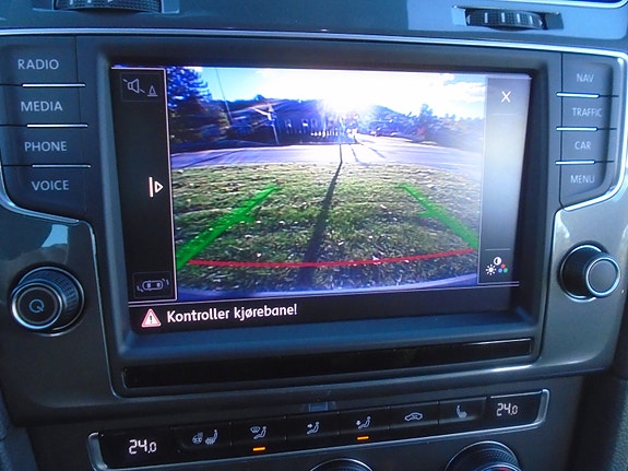 Volkswagen Golf Alltrack 23 of 30