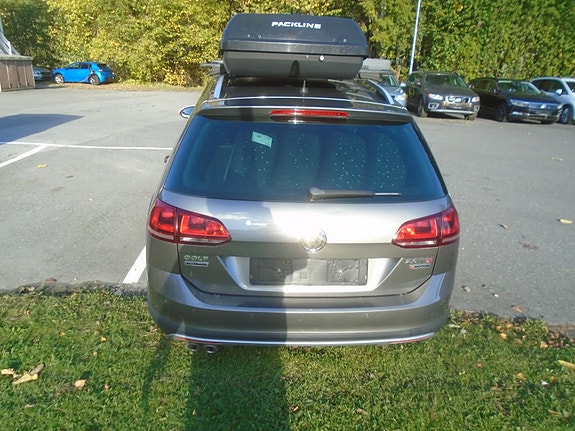 Volkswagen Golf Alltrack 7 of 30