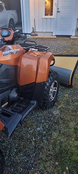 Arctic-cat 550 (ATV) 9 of 10