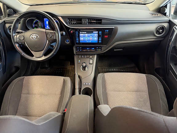 Toyota Auris 20 of 30