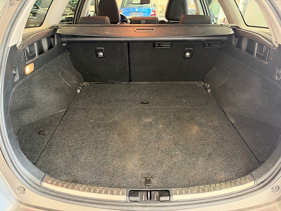 Toyota Auris 16 of 30