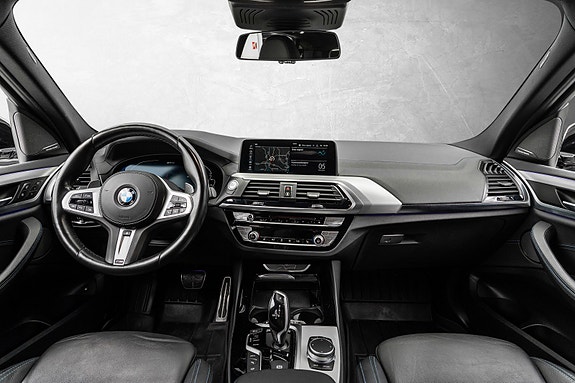 BMW X3 14 of 30