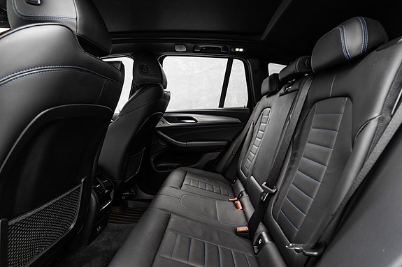 BMW X3 13 of 30
