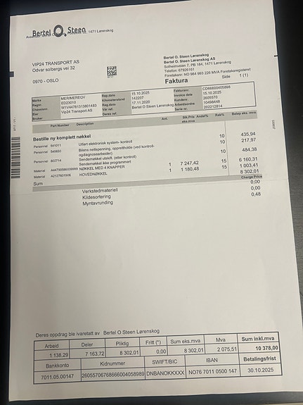 Mercedes-Benz EQV300 13 of 15