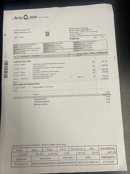 Mercedes-Benz EQV300 12 of 15