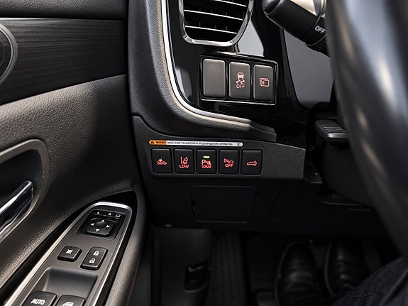 Mitsubishi Outlander 11 of 15